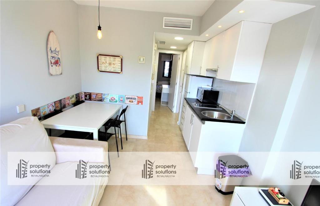 Los Patos II Apartamentos - A 300 m de playa - Piscina - PARKING GRATIS - EXCELENTE CONEXION WIFI - 2