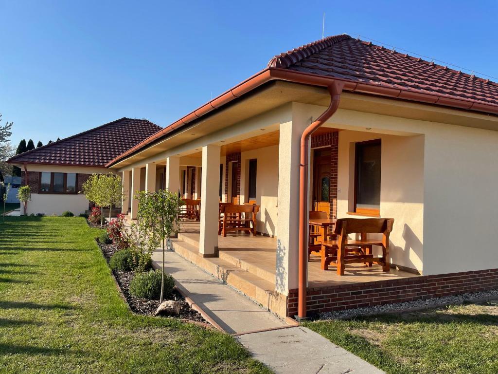 Nero Apartman — Hotel in Velky Meder