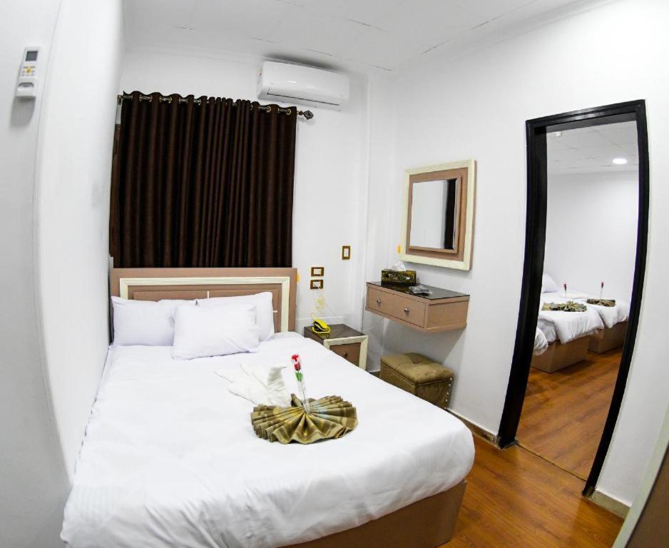 Cairo City — Hotel in Cairo