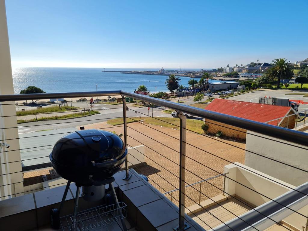 Santos 37, Mossel Bay