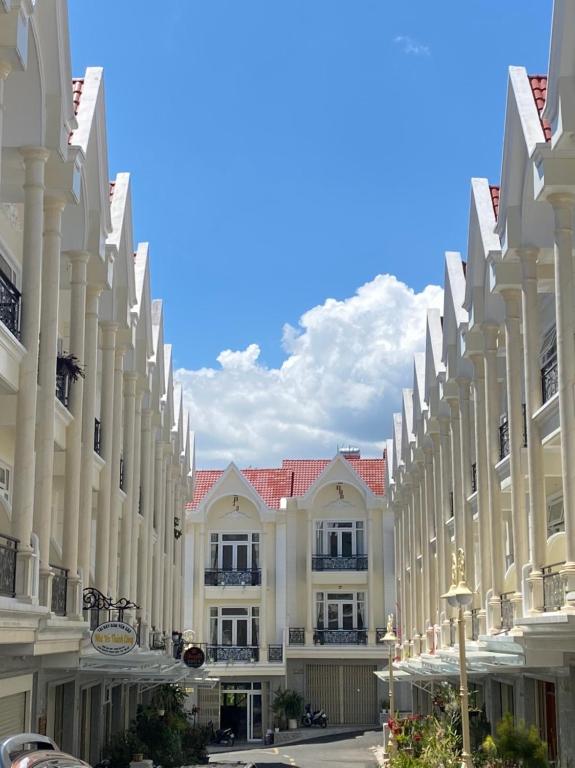 Golden Hills Villa Đa Lat — Hotel in Dalat
