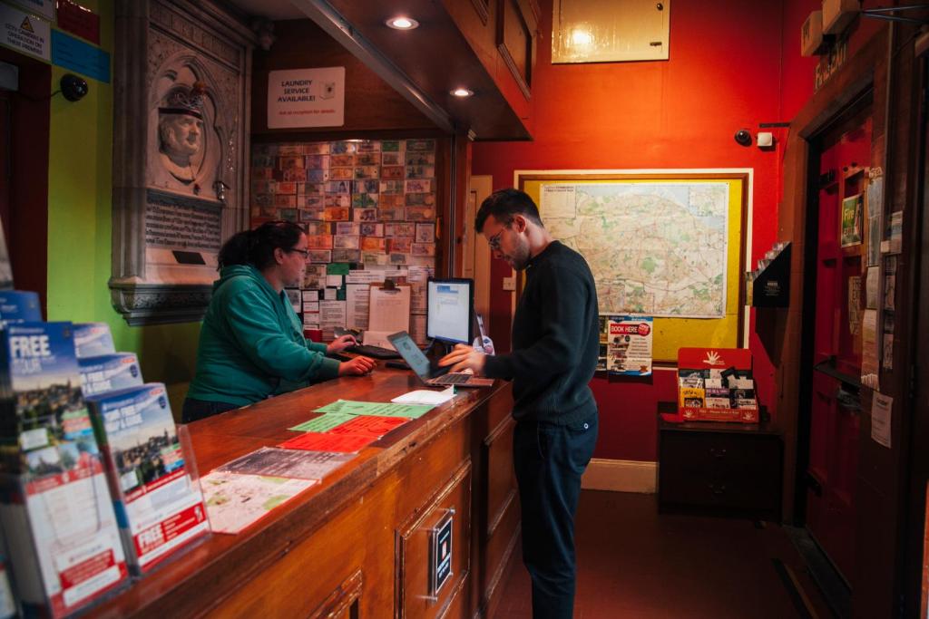 Belford Hostel photo