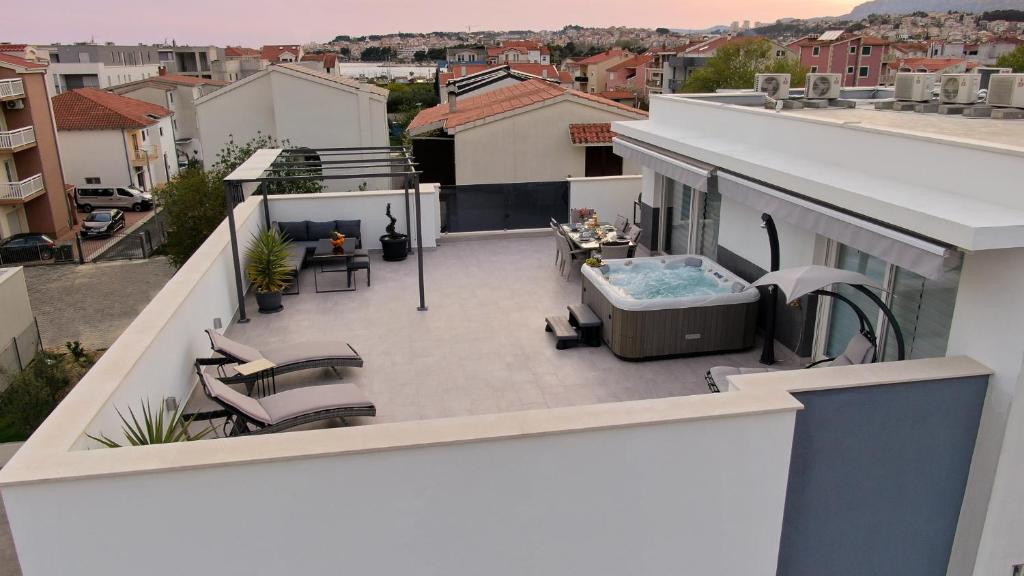 Luxury Apartment Kiara photo