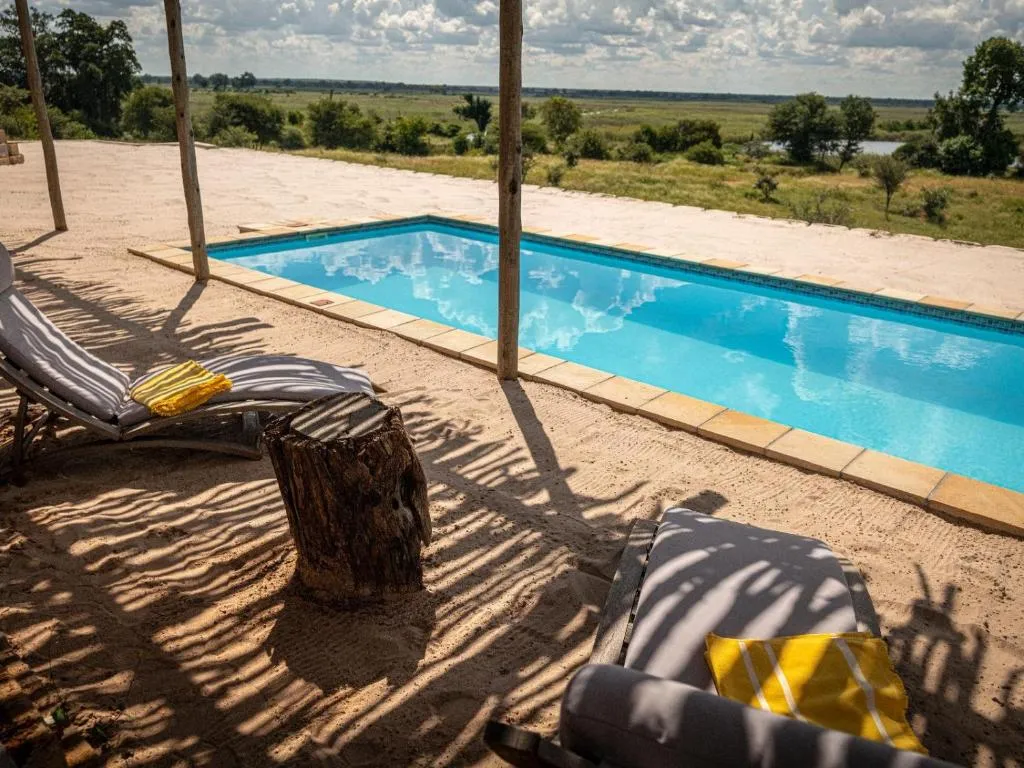 Kazondwe Camp and Lodge, hotel in Kongola