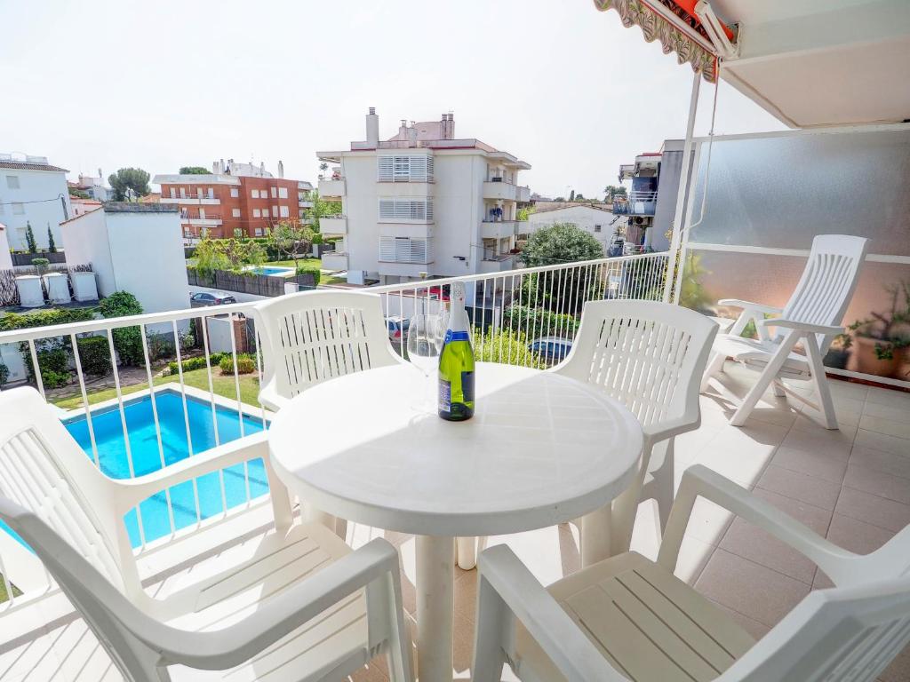 Sitges with pool near beach by Hello Homes Sitges, Sitges