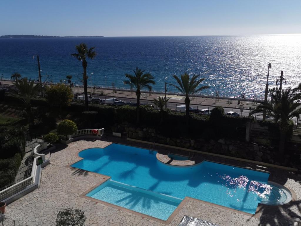 Appartement en bord de mer, Cannes