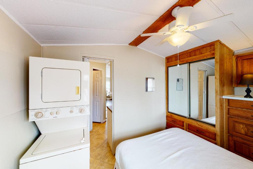 Long Island Village Unit 347 photo