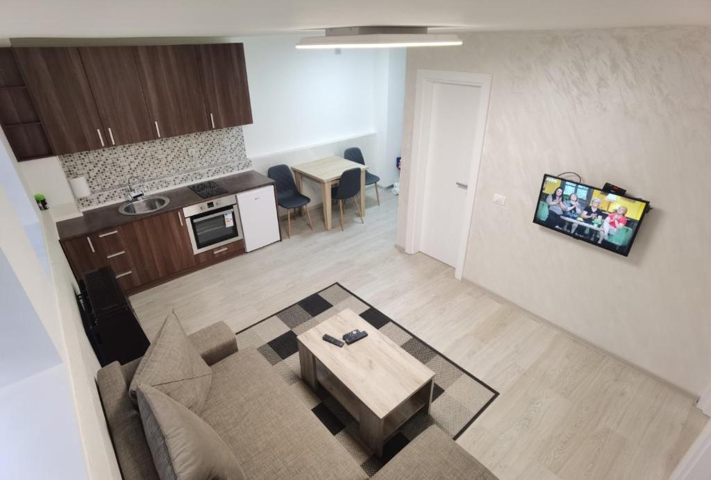 KRAGUJ apartman 2 - 2