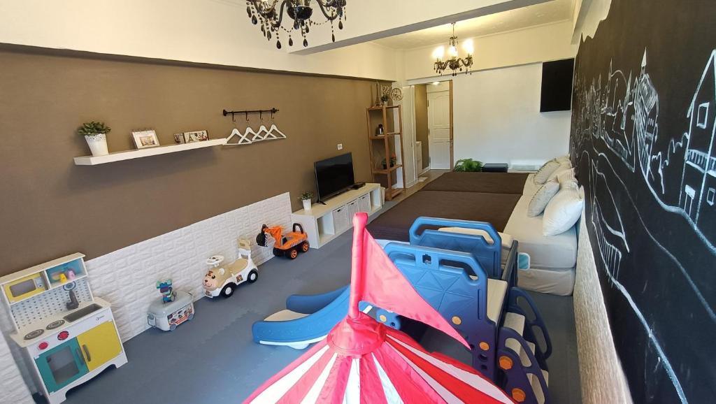 Midsummer Kenting Bed and Breakfast