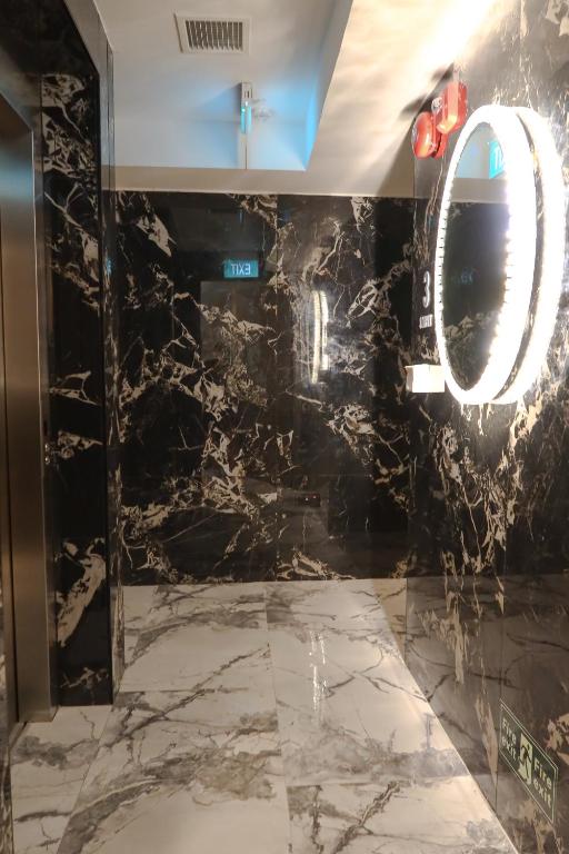 Recharge Residences Studio Apartment & Suites