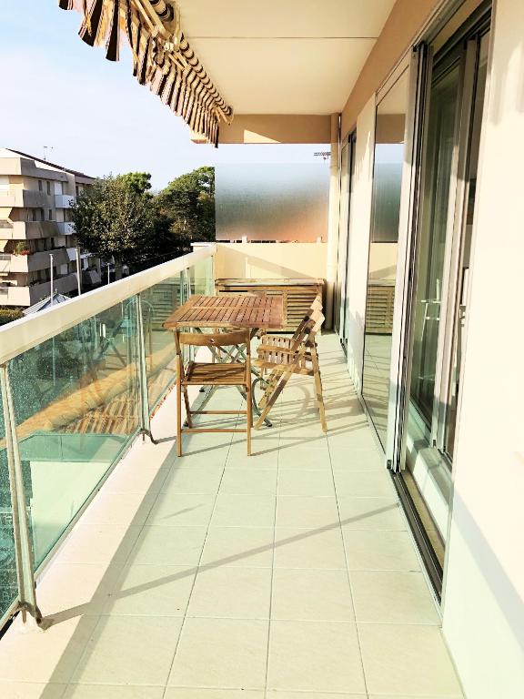 JARDIN 308 Appartement avec Terrasse et Parking - 2
