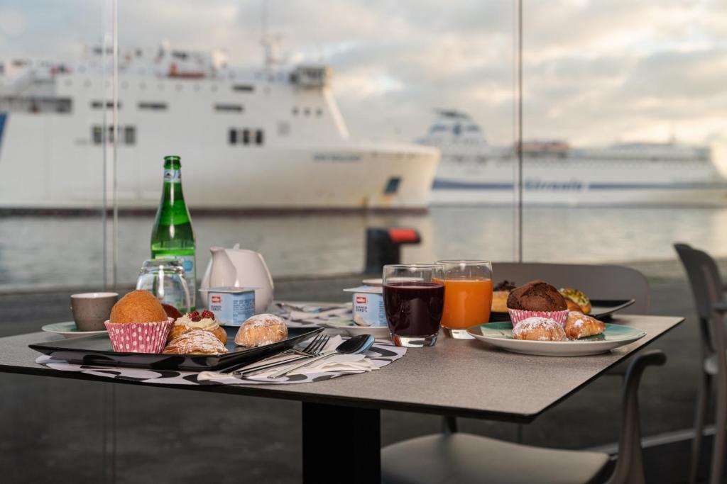Naples Smart Hotel Napoli Additional