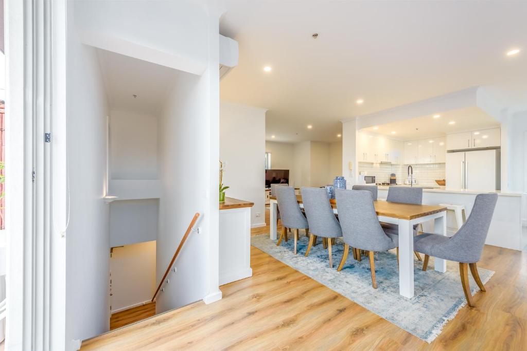 Exclusive Stays - Boulevard Penthouse photo