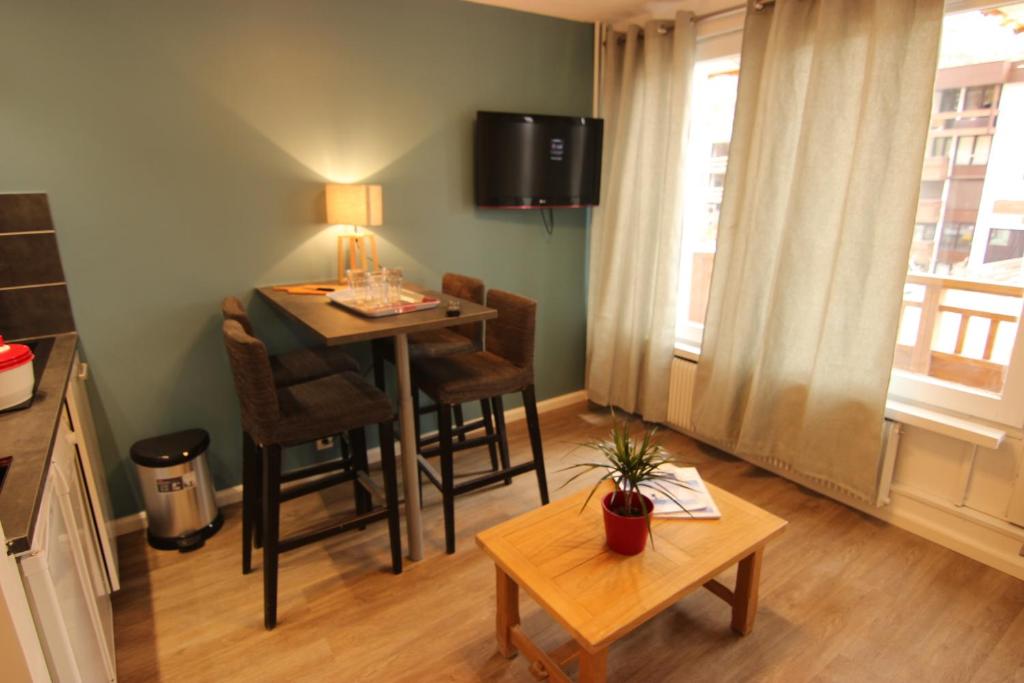 Hauts De Chaviere Appartements VTI