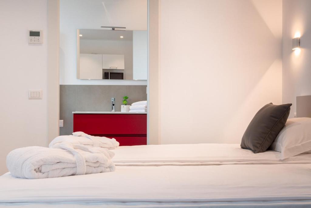 Superior Beach Aparthotel - 4