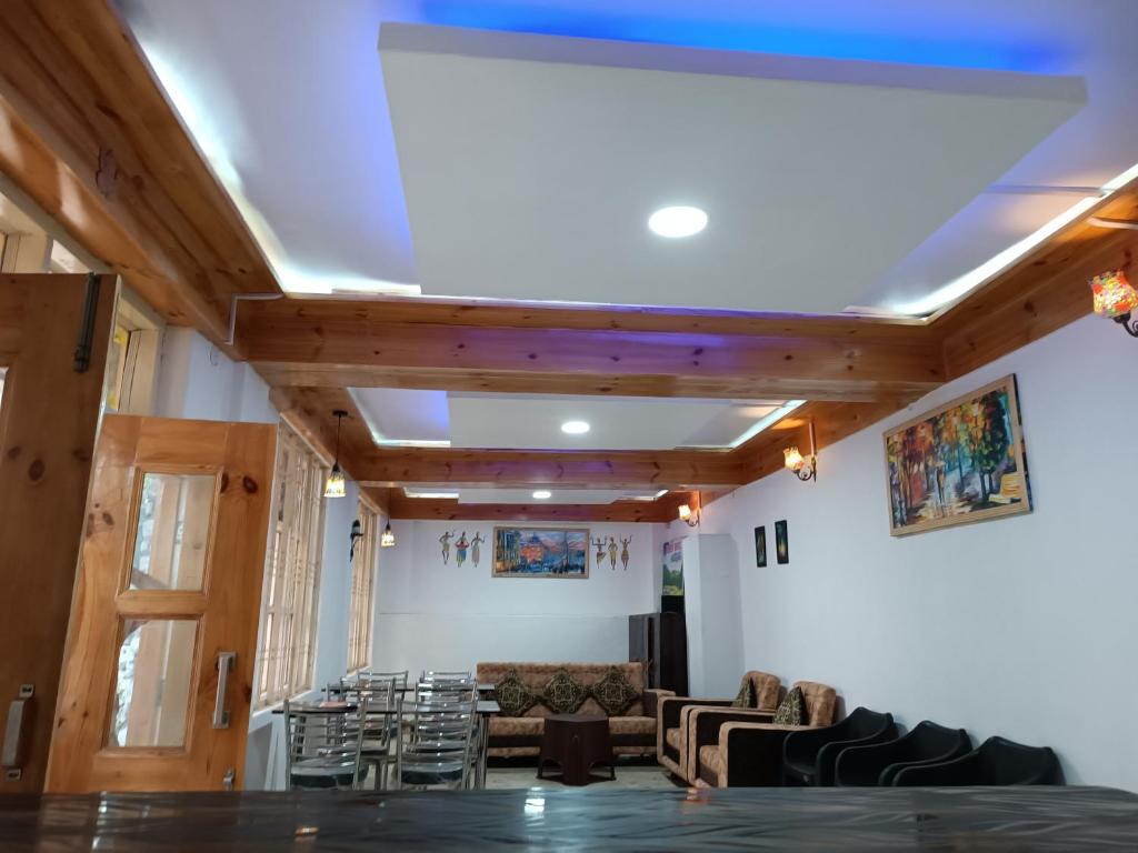 Edenroc.khajjiar photo