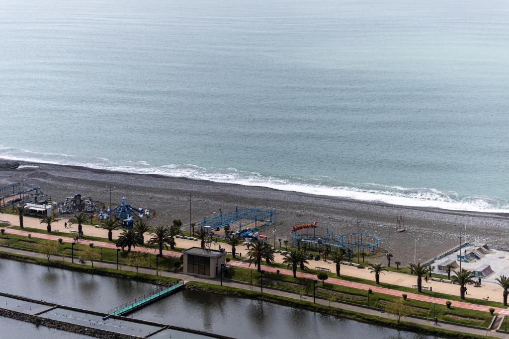 ALLIANCE PALACE GEORGIA BATUMI photo