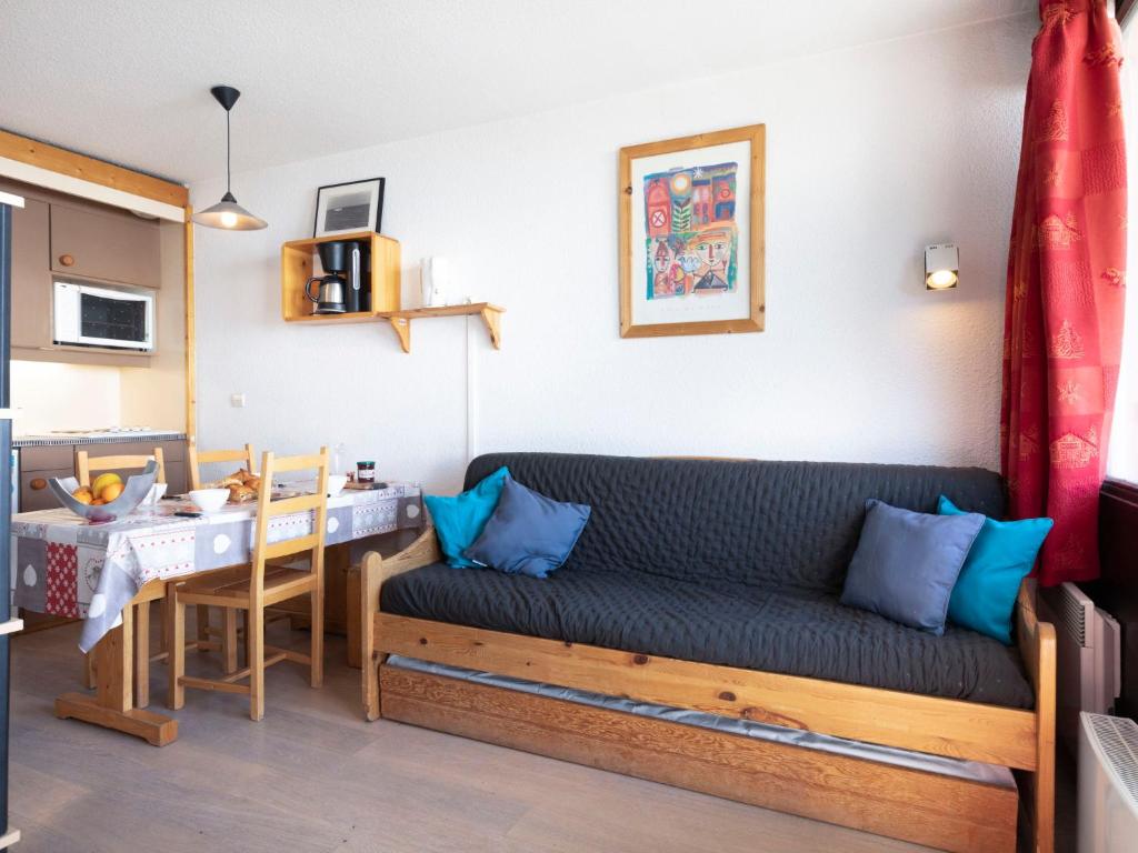 Apartment Lauzières 308 by Interhome - 3