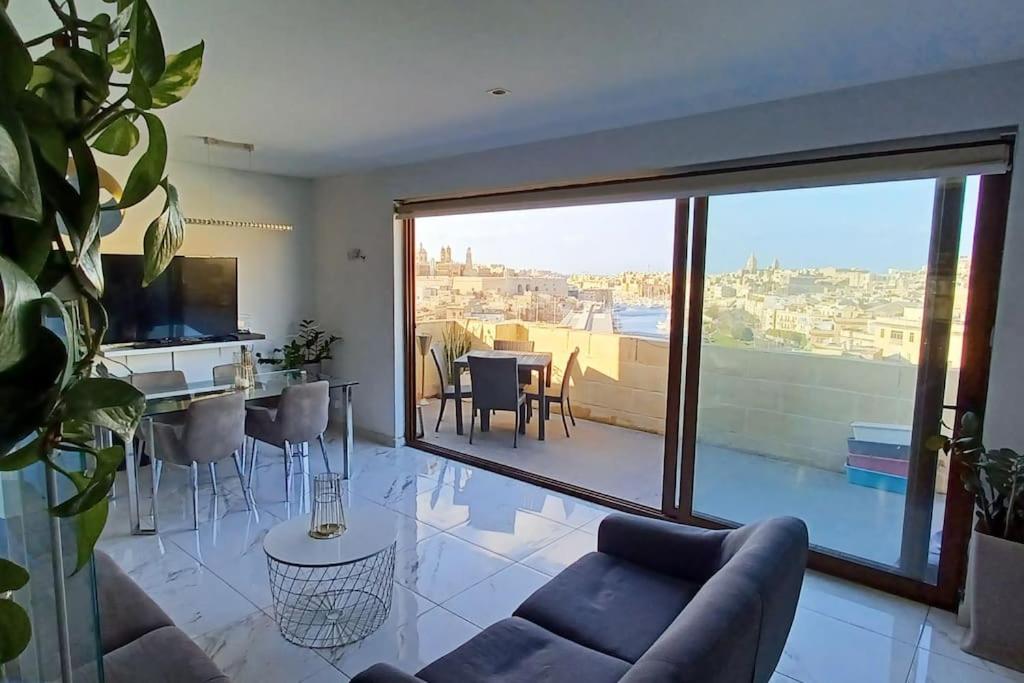 The View penthouse, Cospicua