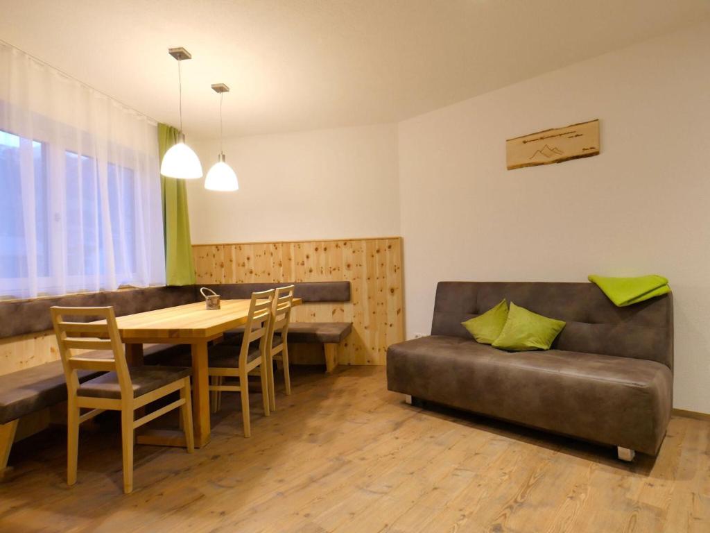 Top holiday flat in Fügen near the ski area - 5