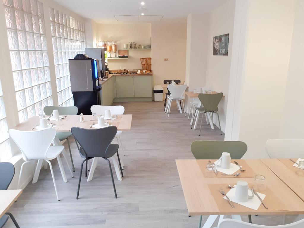 Food and beverages, Zenitude Hotel-Residences Le Cannet in Cannes