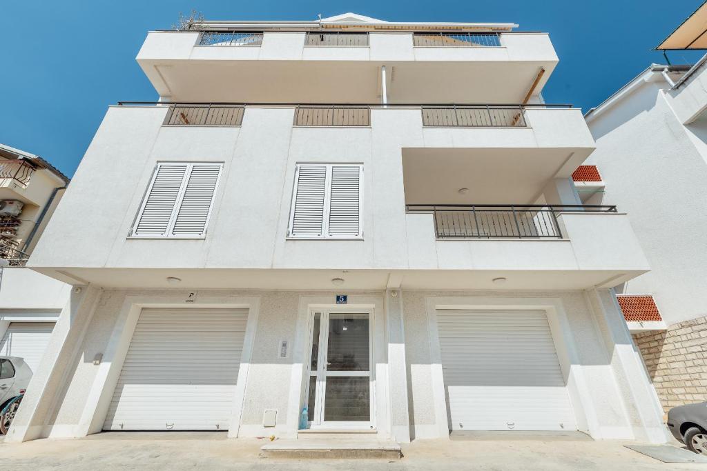 Apartment Penthouse Savina - 5