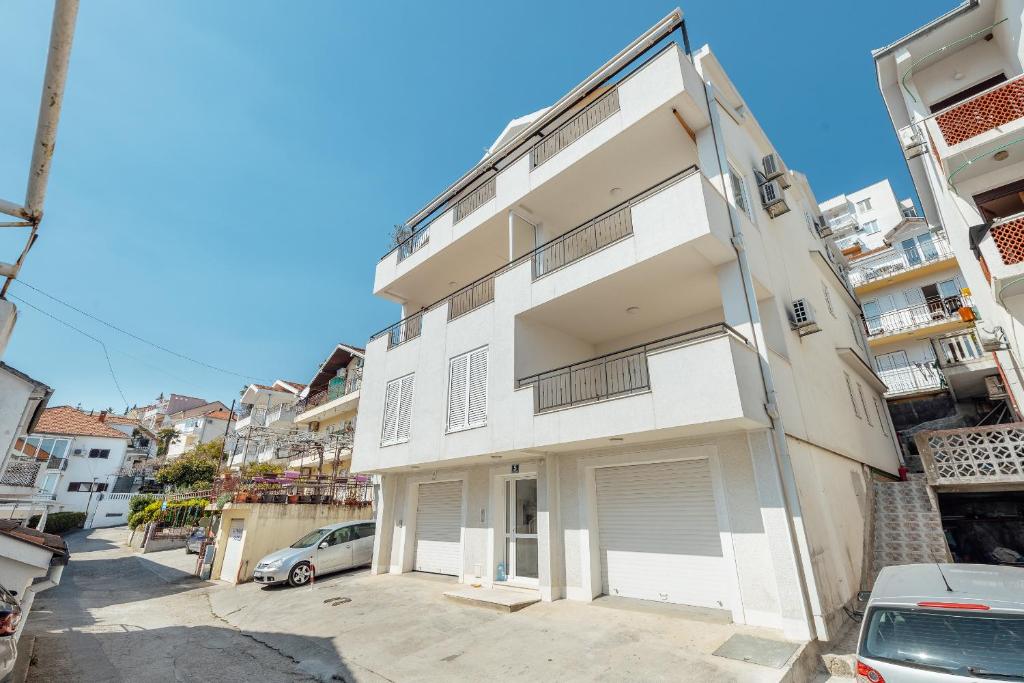 Apartment Penthouse Savina - 4