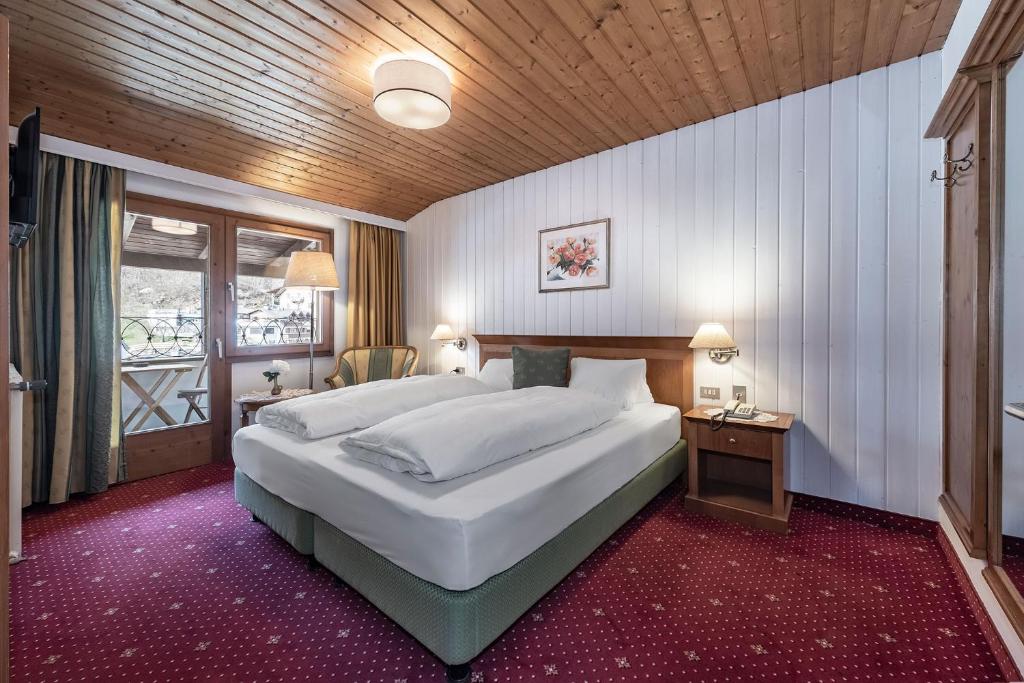 Hotel Weisse Lilie - B&B - 5