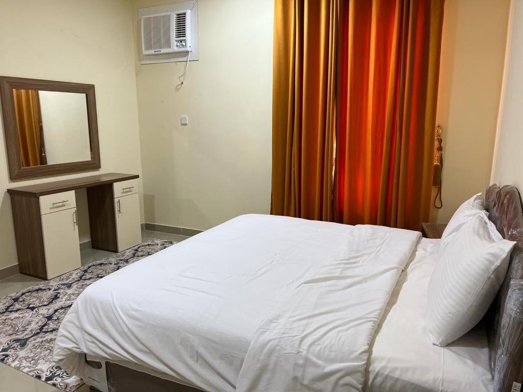 Golden Seasons Furnished Apartment 6 photo