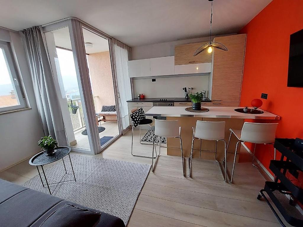 Urban Nest, sunny apartment 4 stars Rijeka, Rijeka
