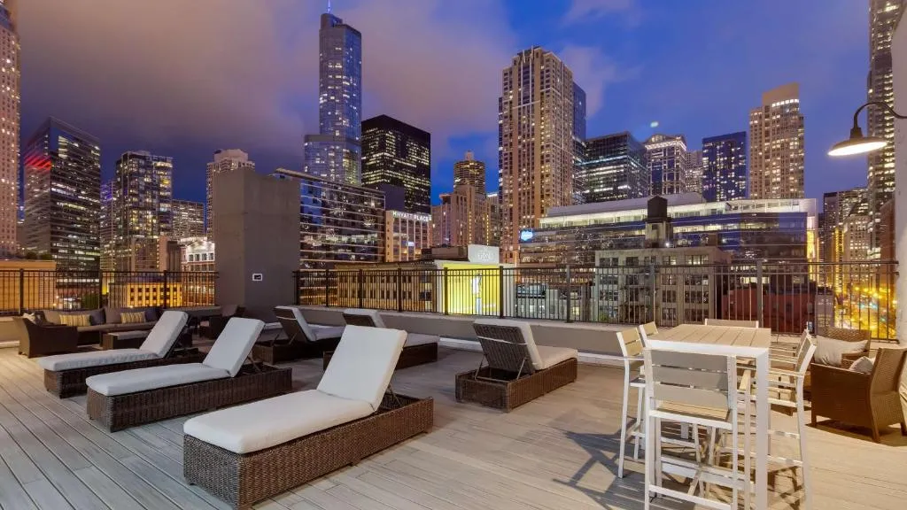 Best Western Chicago Downtown-River North，位于芝加哥的酒店