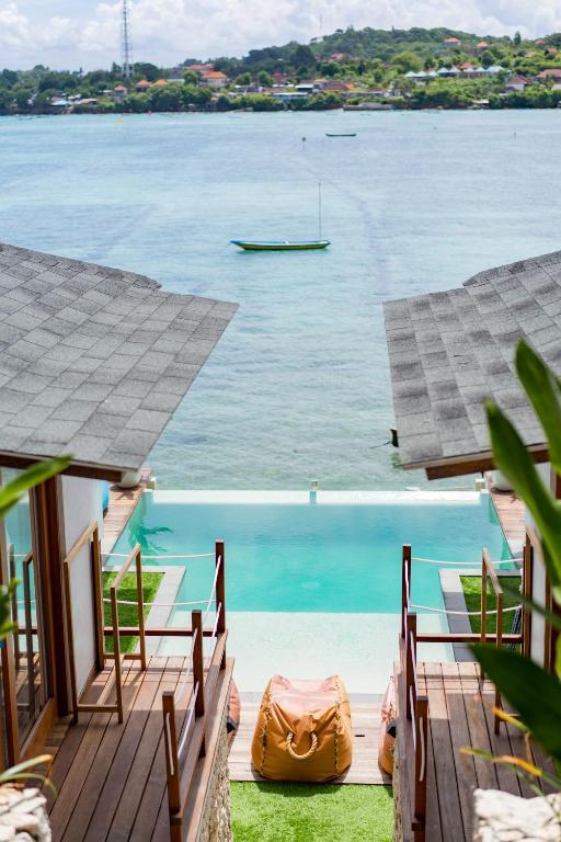 Indigo Blue Ceningan - img