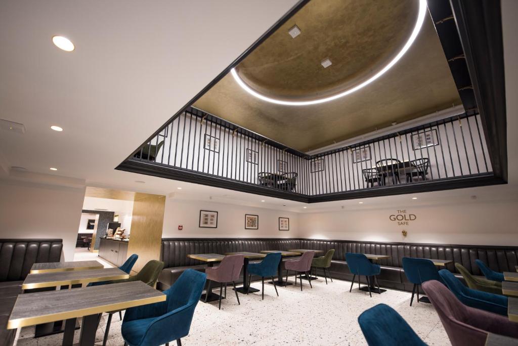 Food and beverages, The Gold Bank in Prague