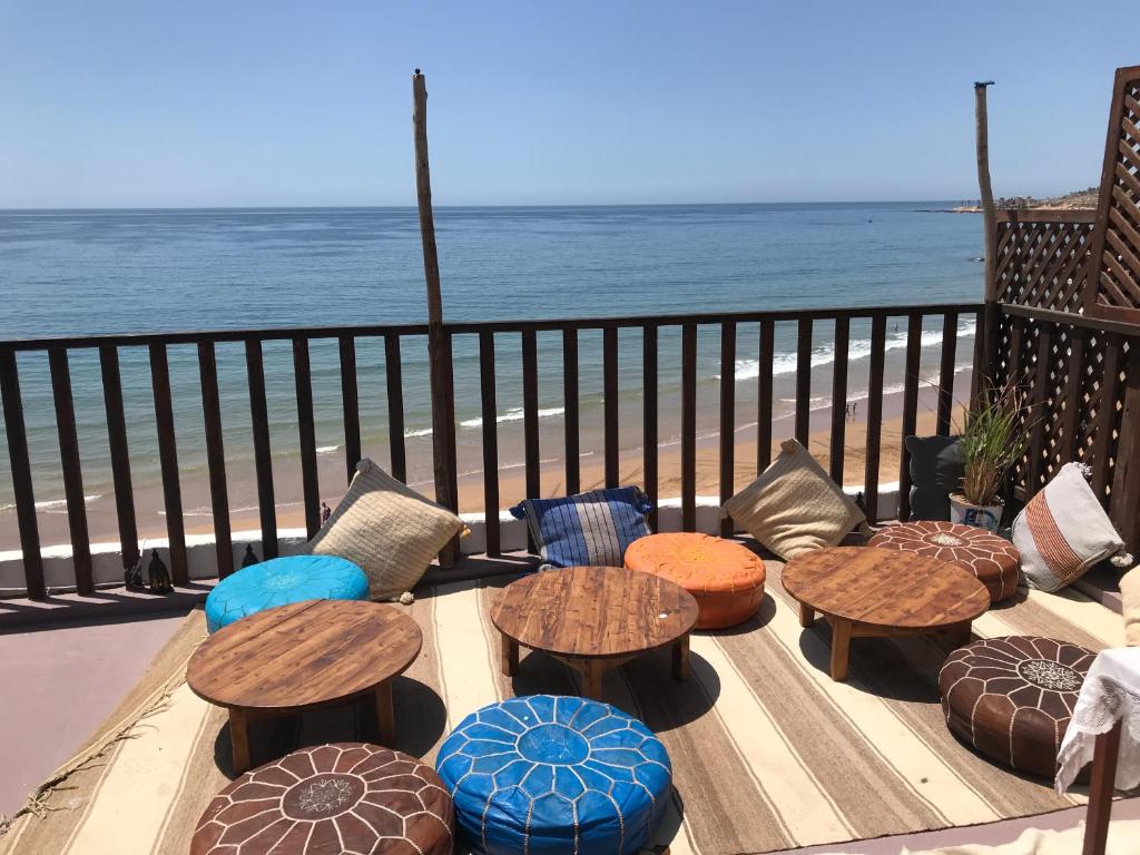 Single fin beach house photo