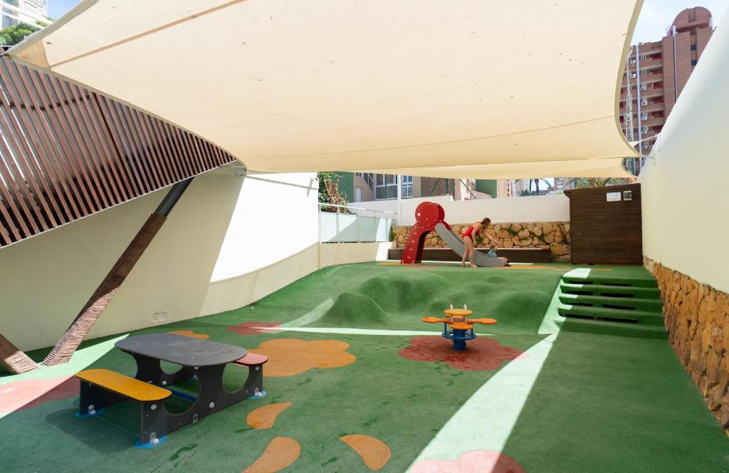 Medplaya Hotel Regente — Attractions for children in Benidorm, Valencian Community