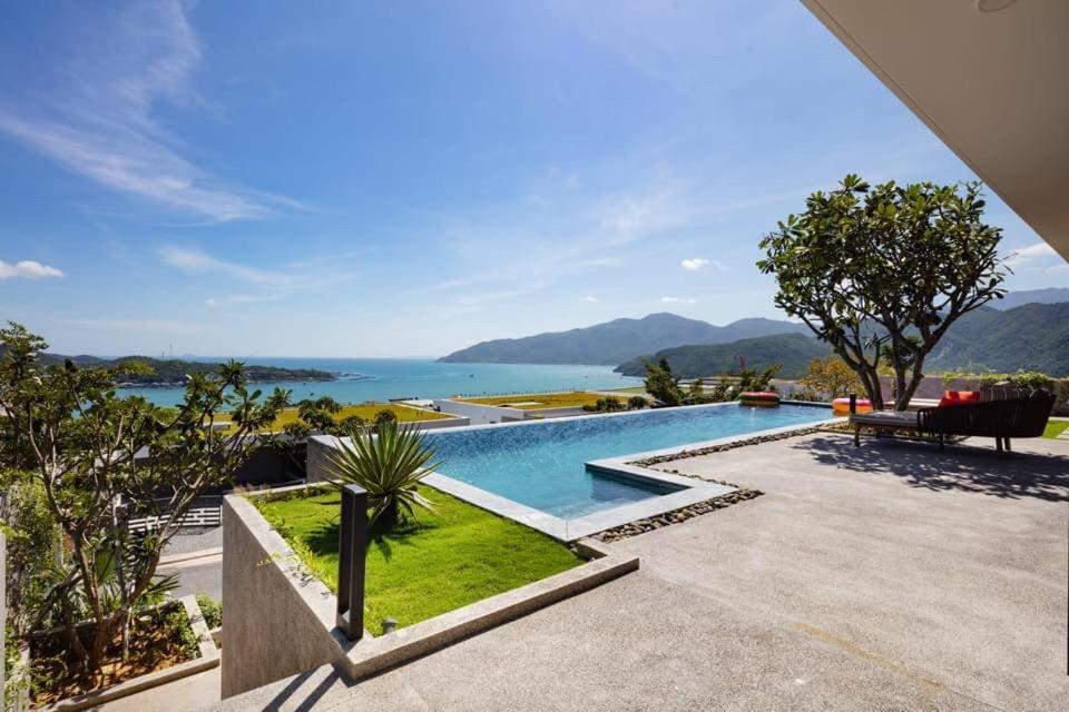 MARIANA VILLA 5 BEDROOMS, POOL, SAUNA AND JACUZZI photo