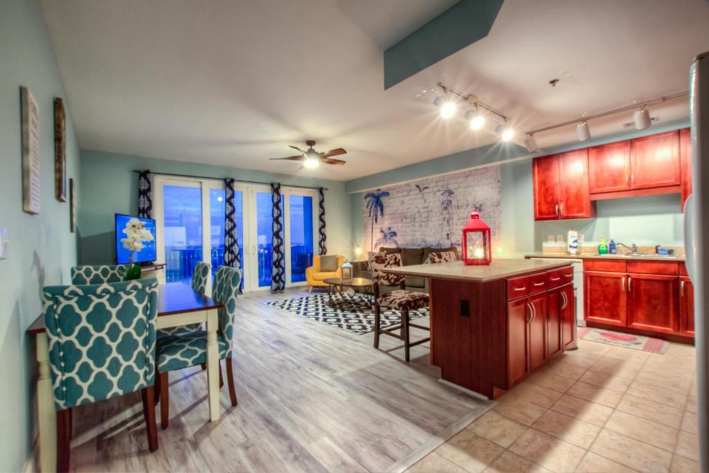 Laketown Wharf 1135 By Aneliya, Panama City Beach