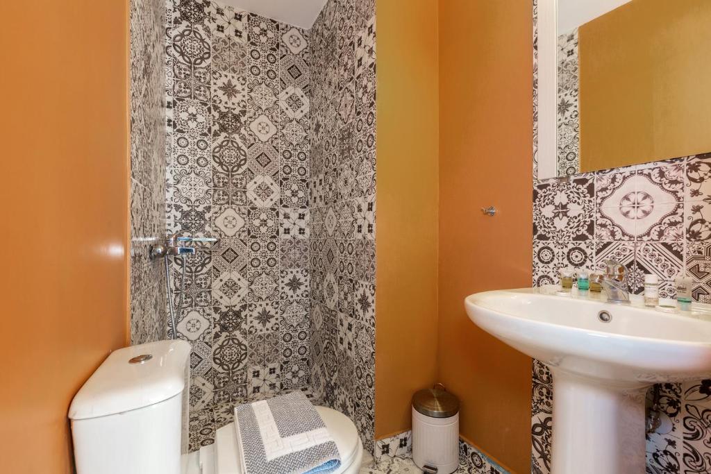 Psirri Place economy apartments centrally located photo