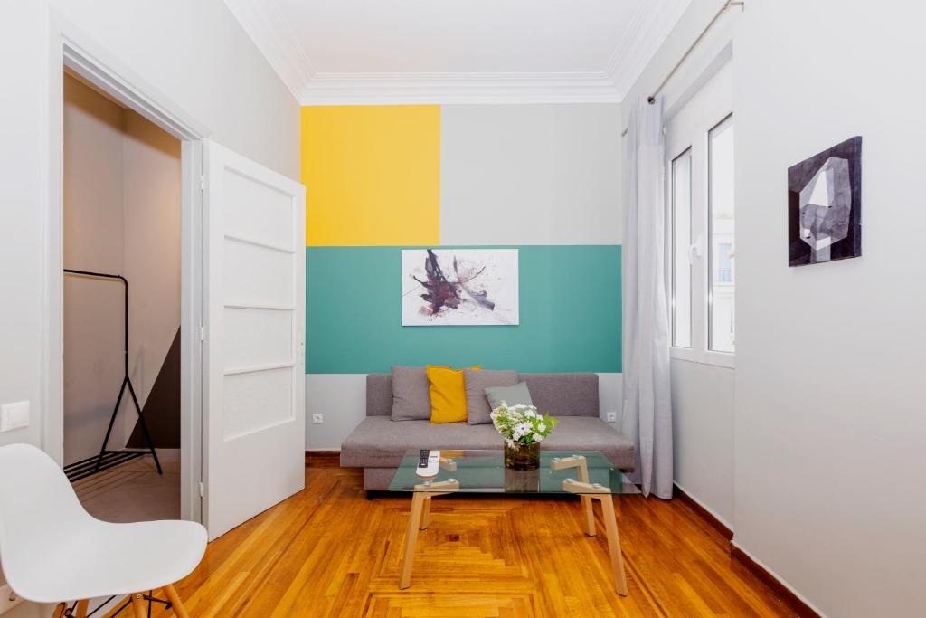 Acropolis Apartments — Hotel in Athens