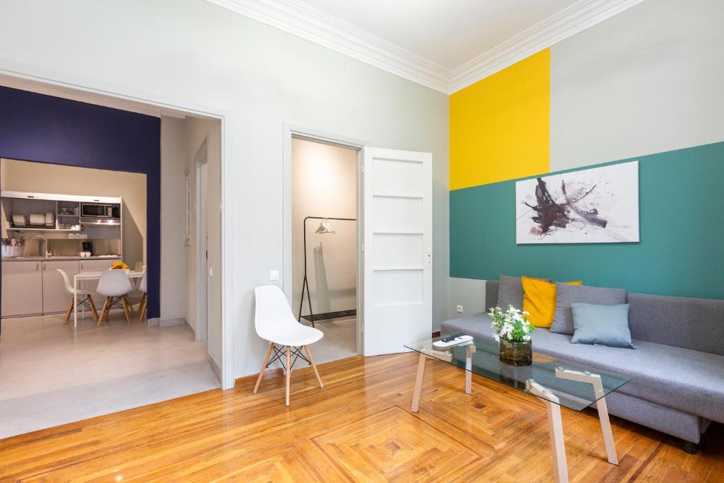 Acropolis Apartments photo