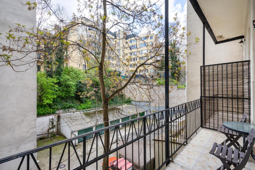 BPR - Swan Apartment near the Buda Castle photo