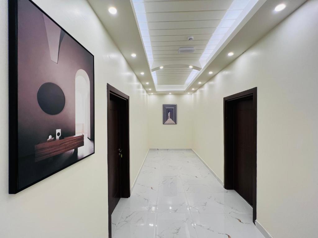 Falcon Grand Hotel photo