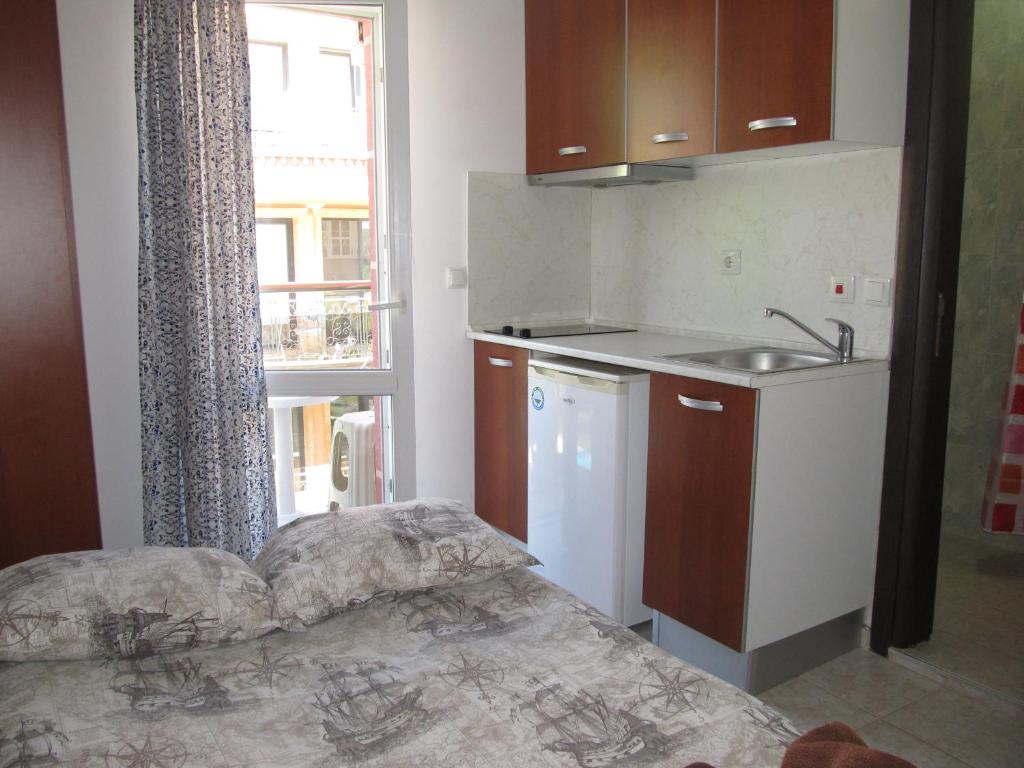 Apartments and studios in Cote d’Azure photo