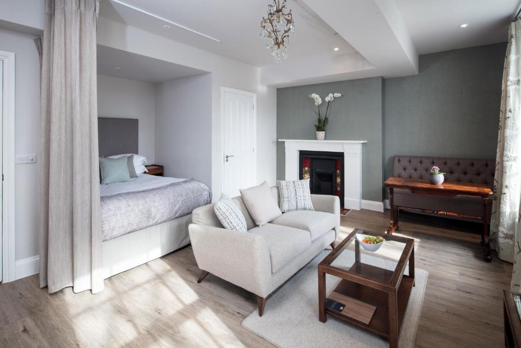 Beech House photo