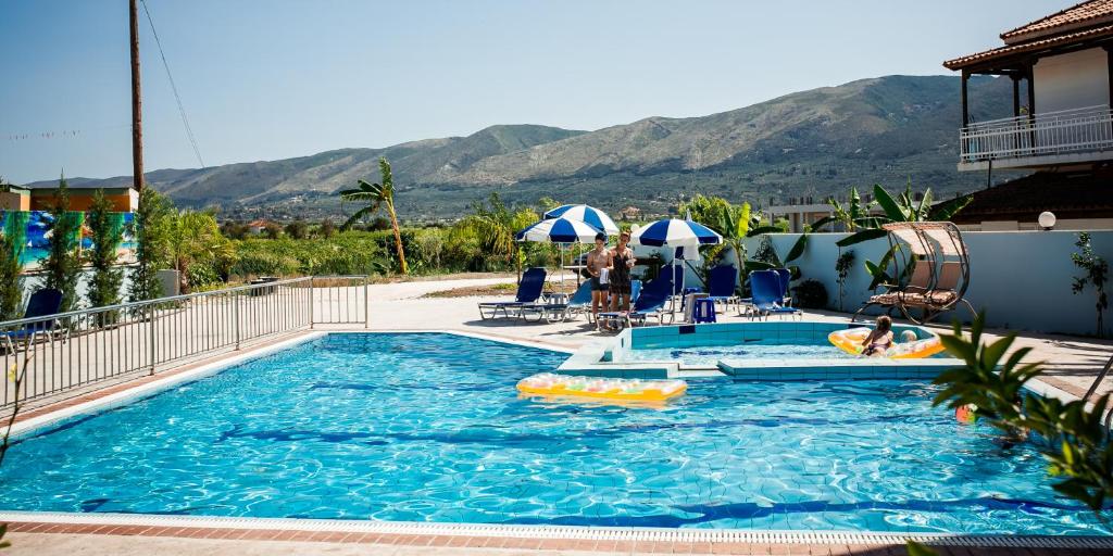 La caretta hotel photo