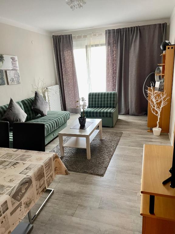 Happy Living Apartments photo