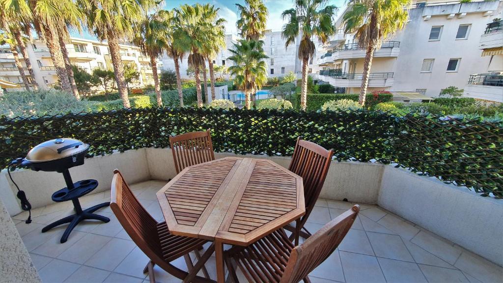 L'Atalante, 2 pièces 47m2 rénové résidence piscine - 4