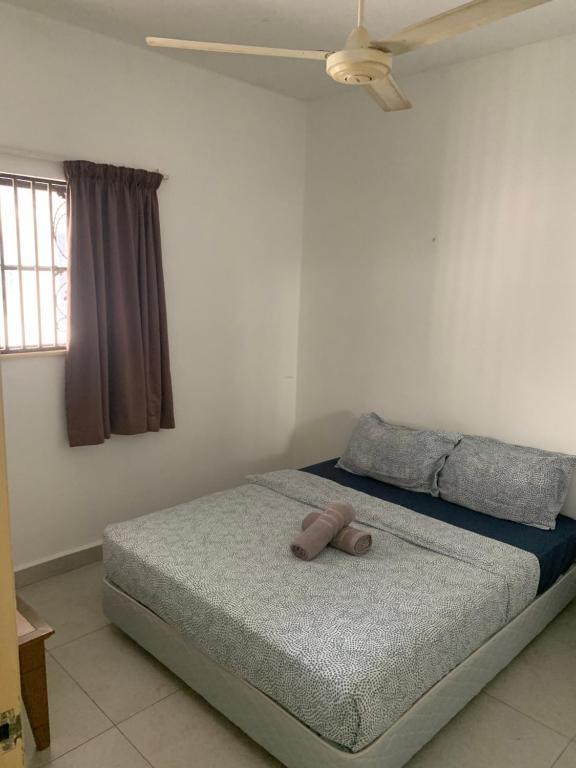 Paul 3 bedroom Apartment Meranti A1106 photo