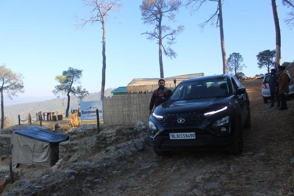 sundowners campsite binsar valley photo