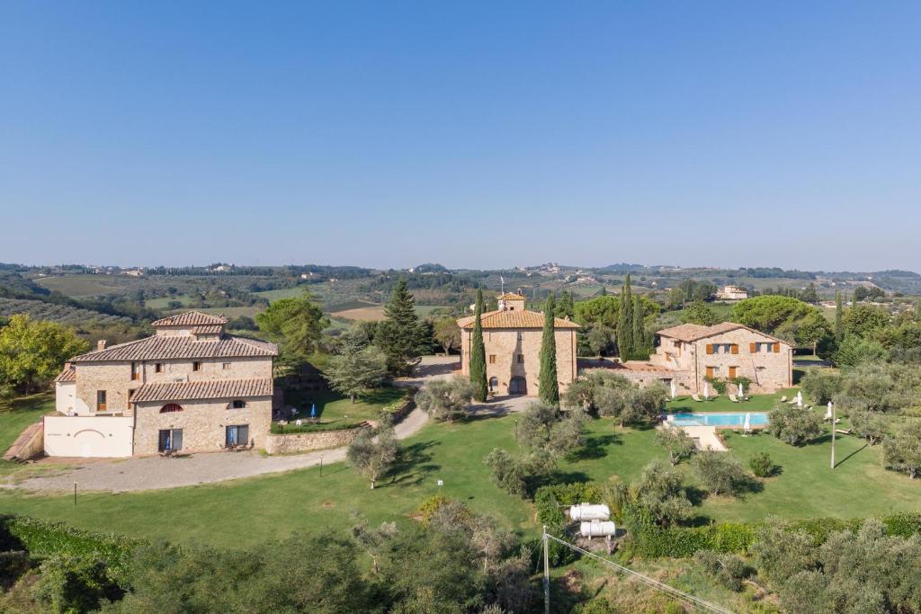 Querceto Apartments